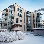 - King Size Bed - Wifi - Private Sauna Daire Rovaniemi