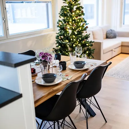 - King Size Bed - Wifi - Private Sauna Apartament
