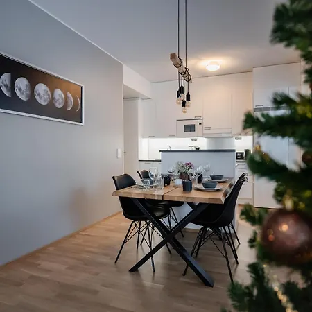- King Size Bed - Wifi - Private Sauna Daire Rovaniemi