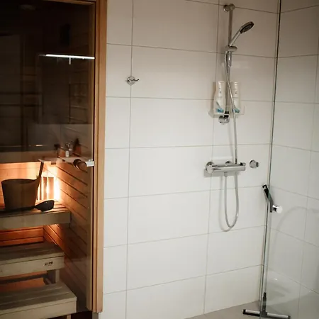 Apartament - King Size Bed - Wifi - Private Sauna *