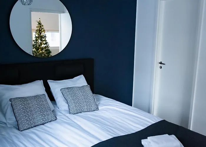 Apartamento - King Size Bed - Wifi - Private Sauna